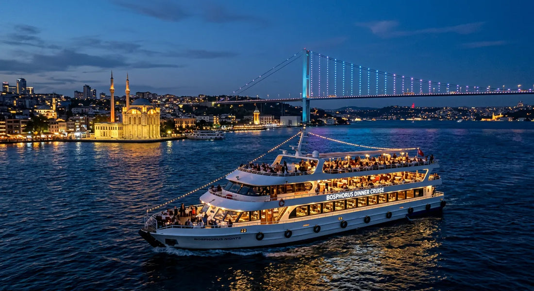 Bosphorus dinner cruise in Istanbul with Bosphorus Bridge and Ortakoy Mosque